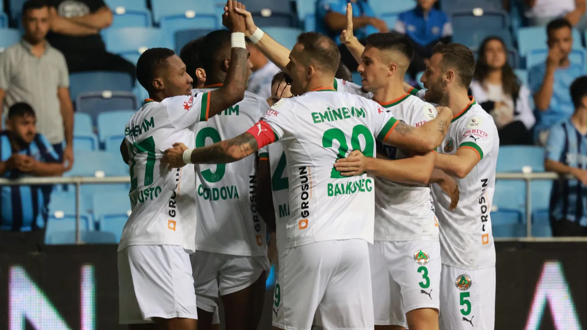 Alanyaspor-ilk-kez-kazandi-2-0_1fbef866-f531-4206-a74d-2d47e5aef44c.webp