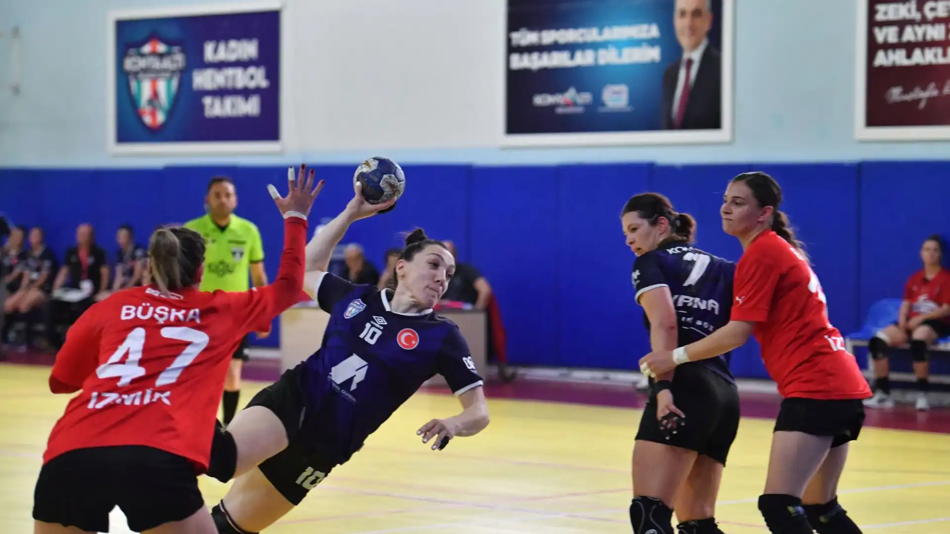 Mavi-Kelebekler-iddiali-gitti-4-Ozeljpeg_20230601144641556.webp